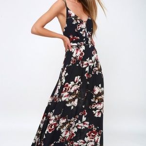 Lulu's Deep Navy Floral Maxi Dress